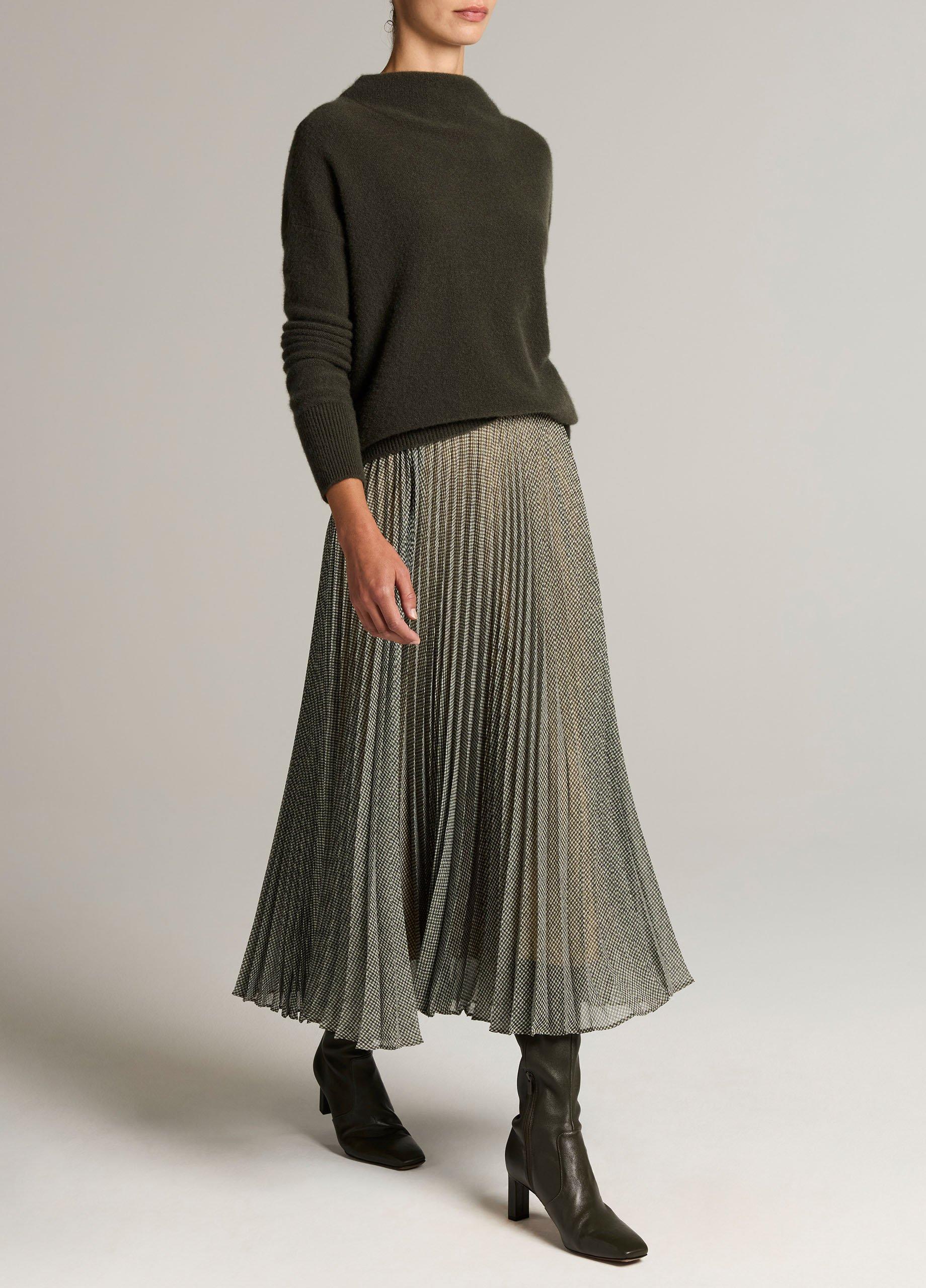 Sheer Houndstooth Pleated Pull-On Skirt image number 1