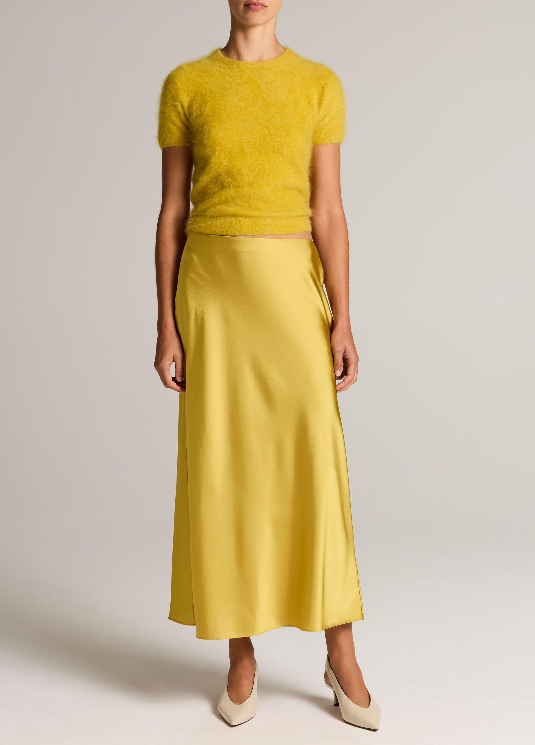 Brushed Cashmere Short-Sleeve Sweater image number 3