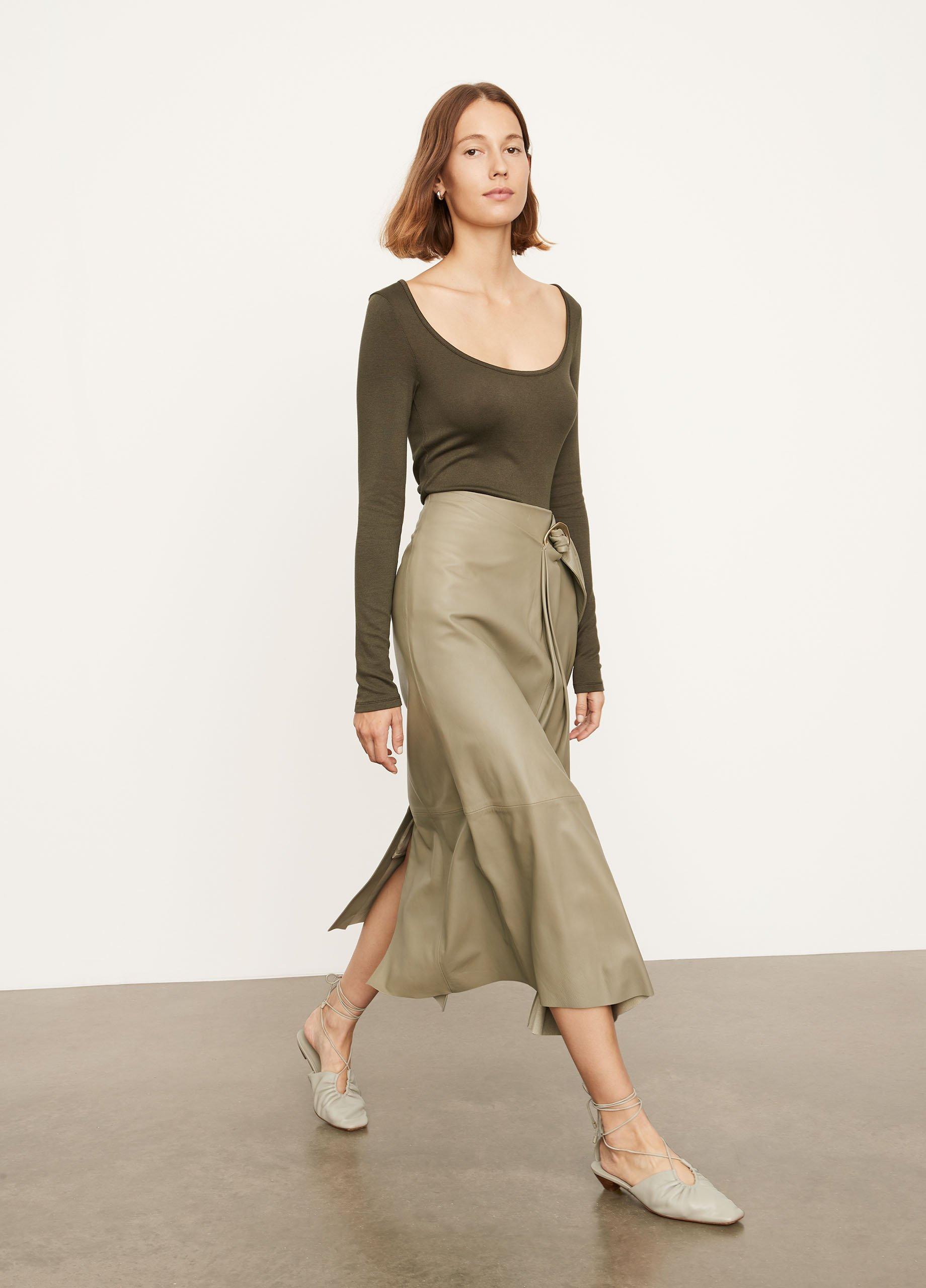 Wavy Buckle Midi Skirt image number 2