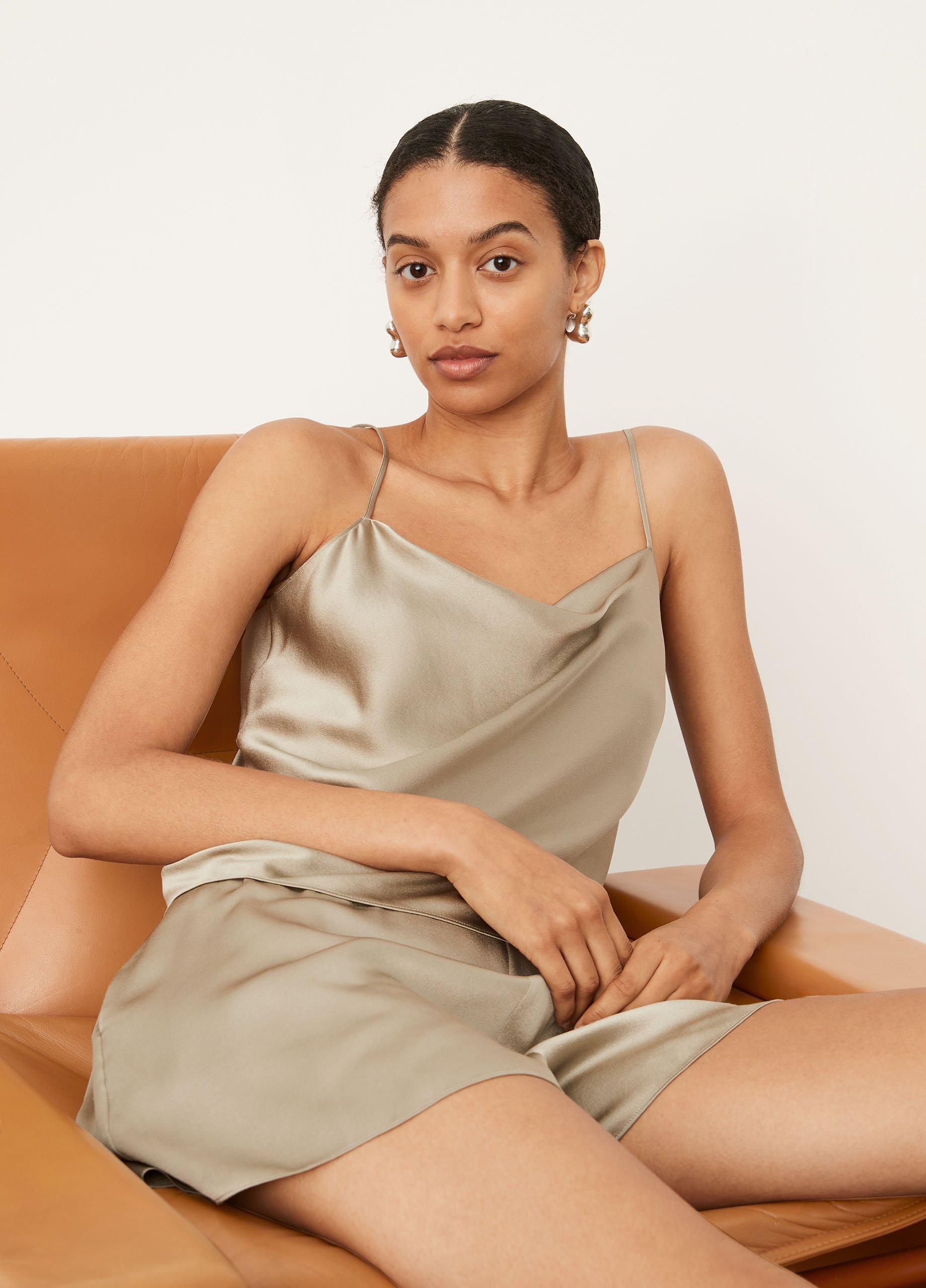 Satin Lounge Gift Set image number 1