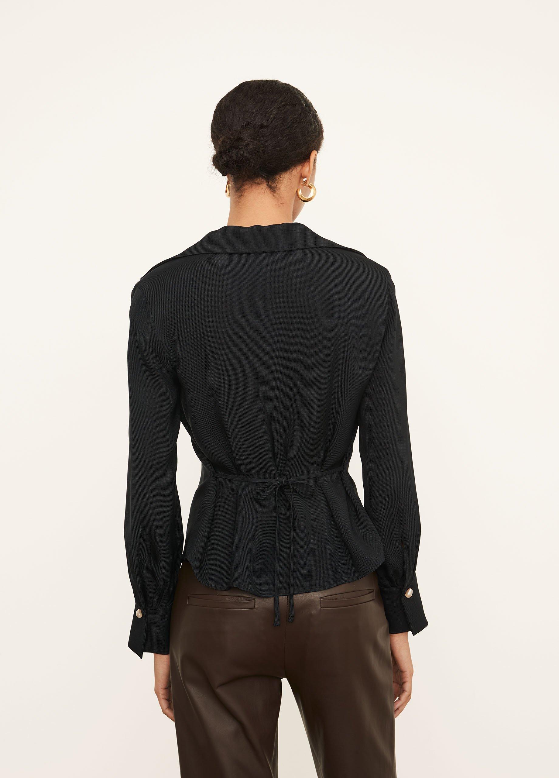 Fitted Shaped Collar Blouse image number 3