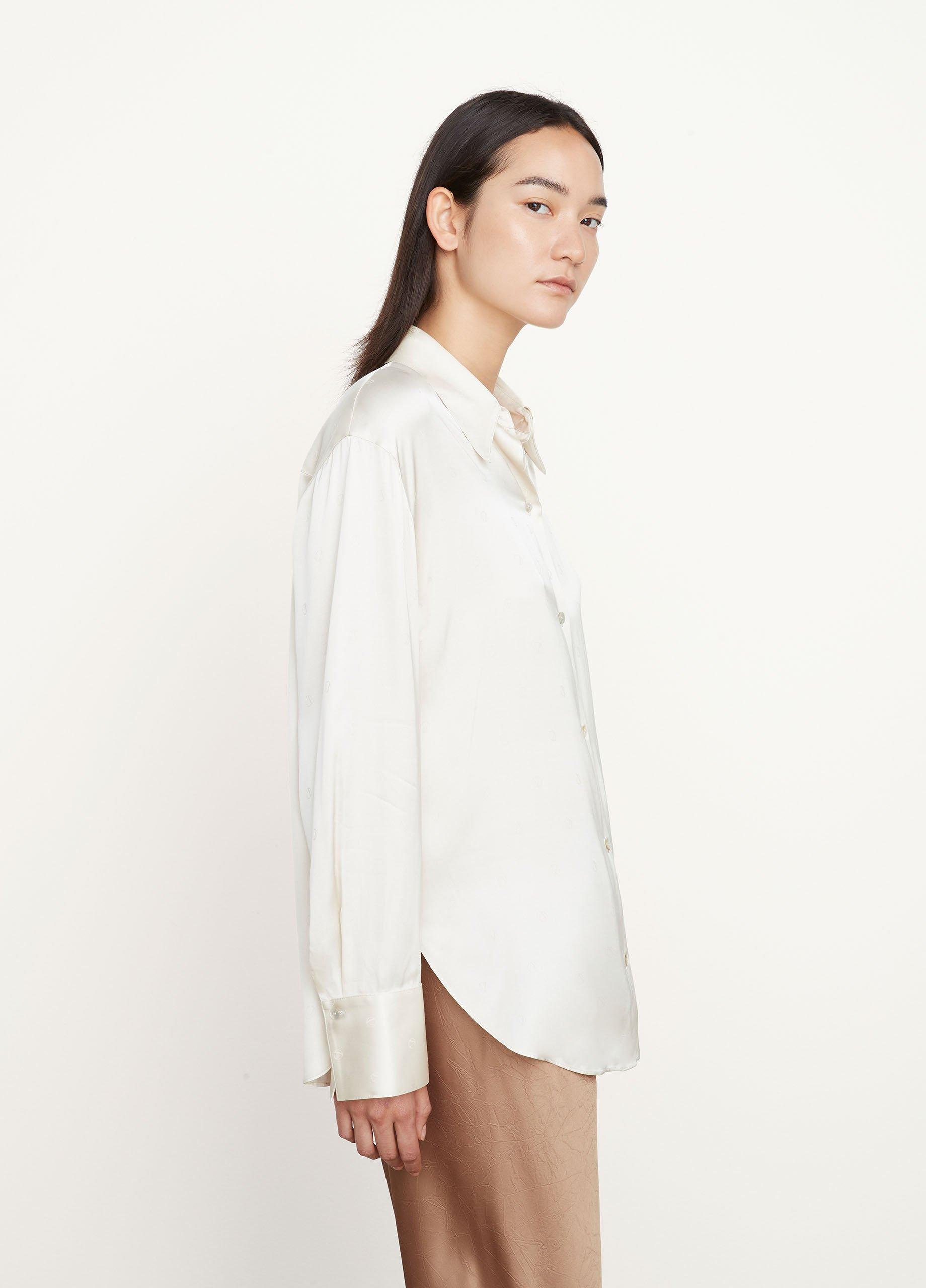 Monogram Shaped Collar Blouse image number 2