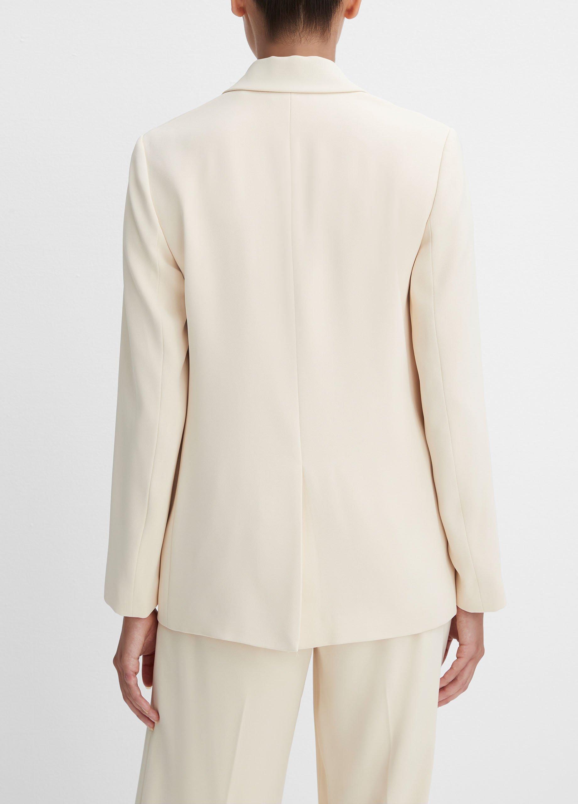 Double-breasted crêpe blazer in beige - The Sei