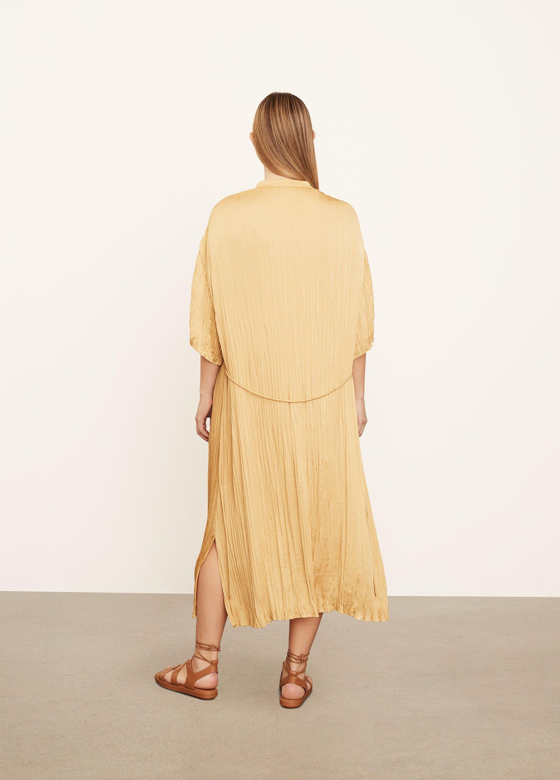 Short Sleeve Crushed Band Collar Dress image number 3