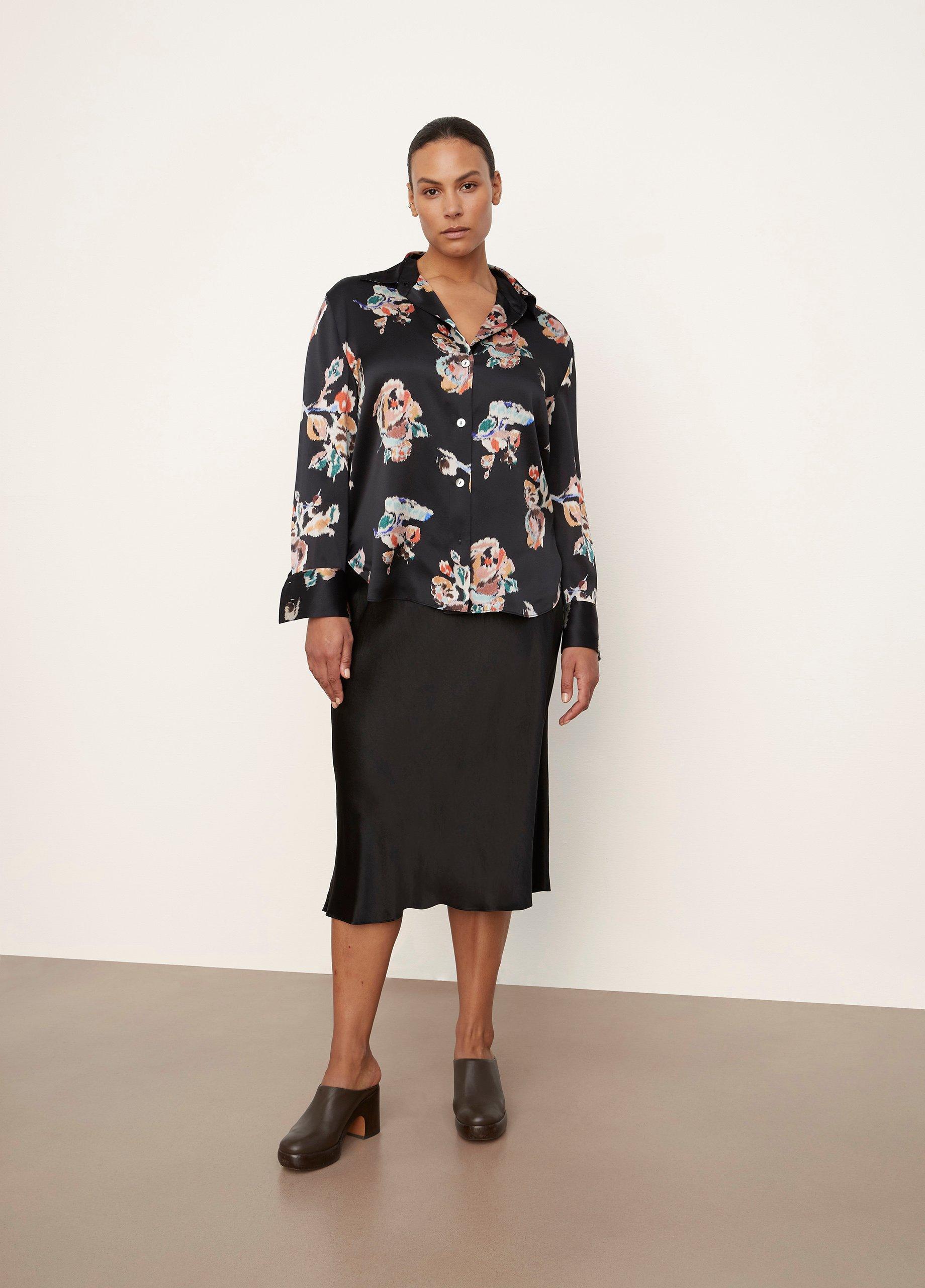 Flutter-Sleeve V-Neck Popover Shirt image number 0