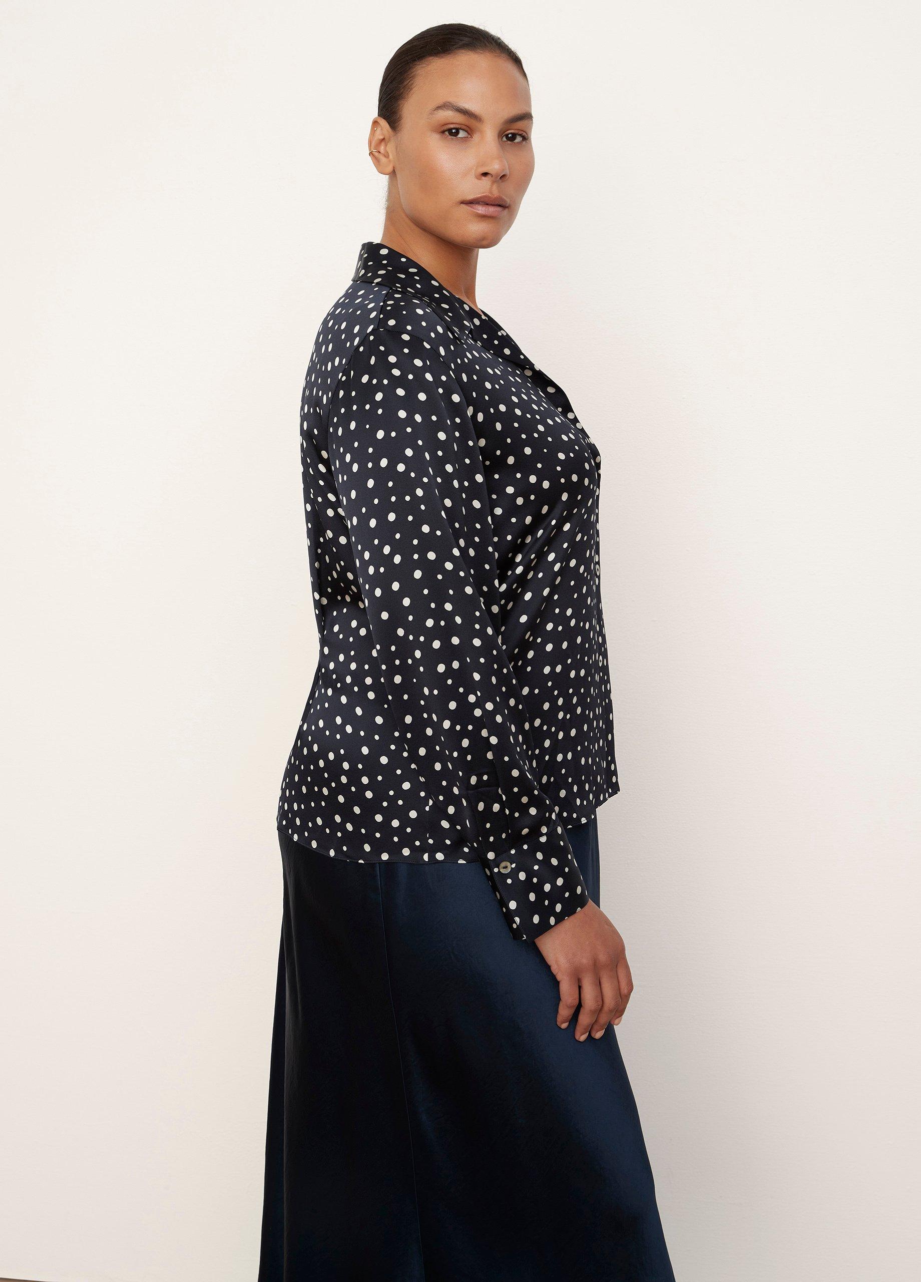 Silk Tossed Dot Fitted Collar Blouse image number 2