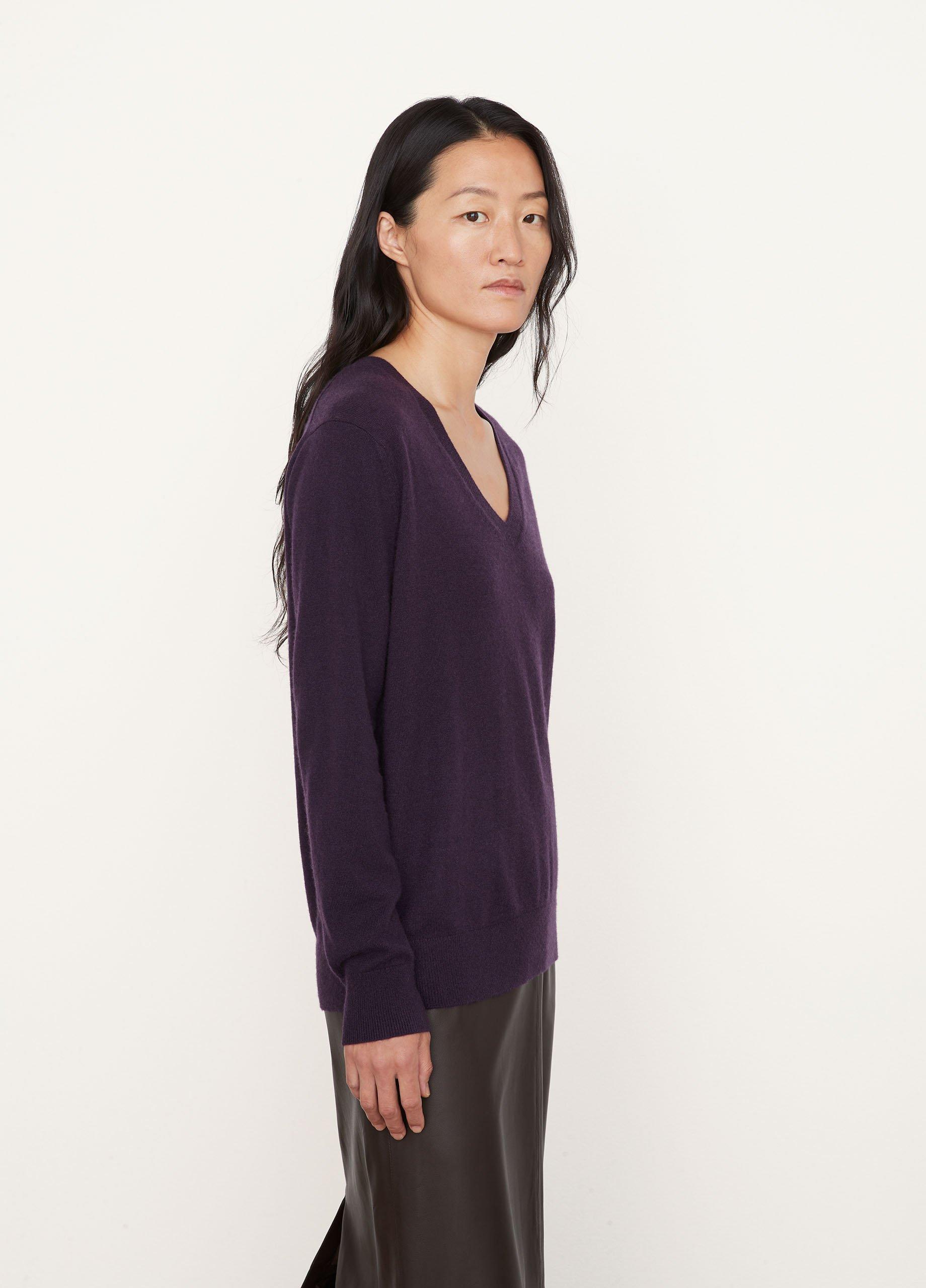 Cashmere Weekend V-Neck Sweater image number 2