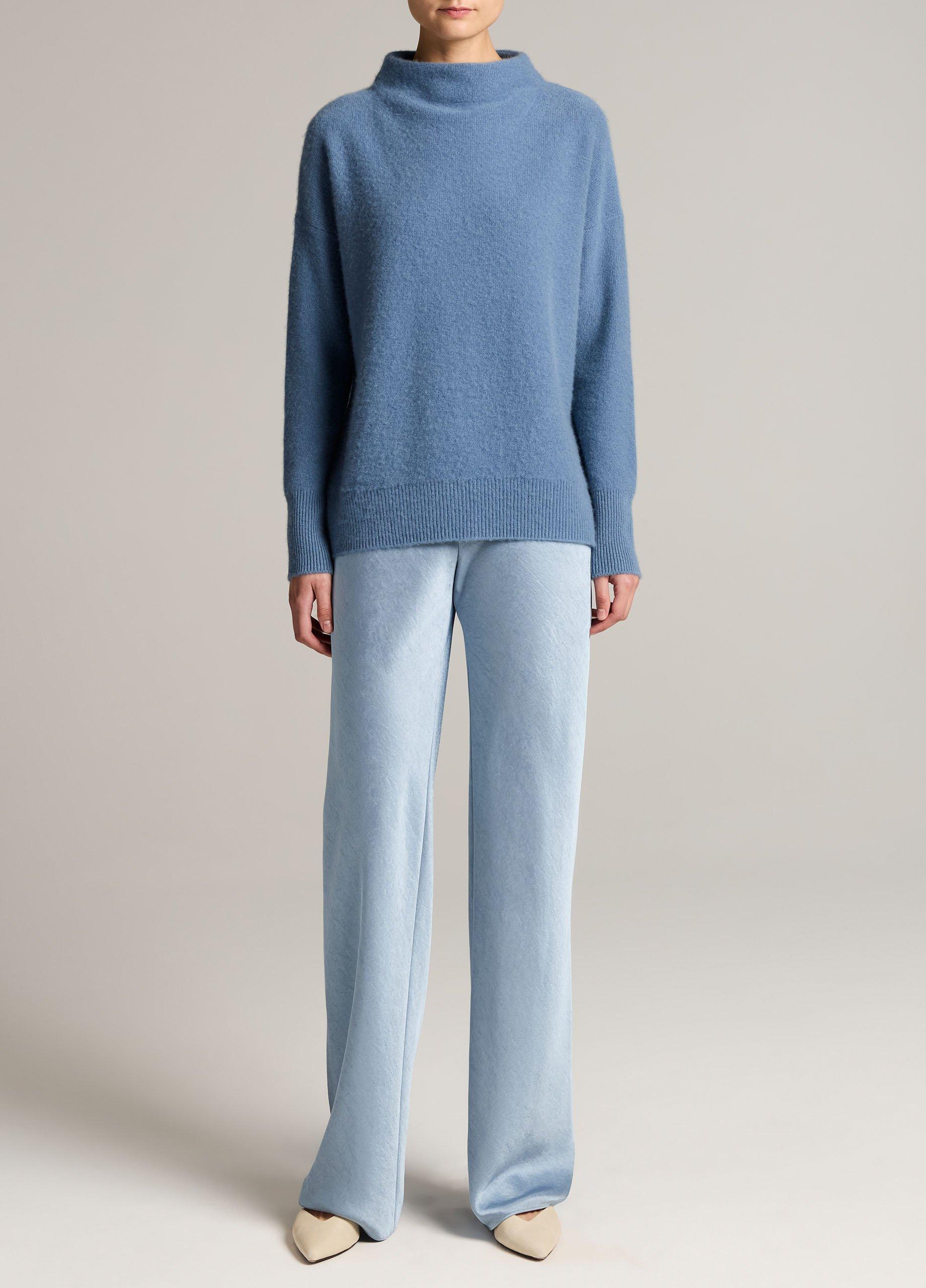 Plush Cashmere Funnel-Neck Sweater image number 3