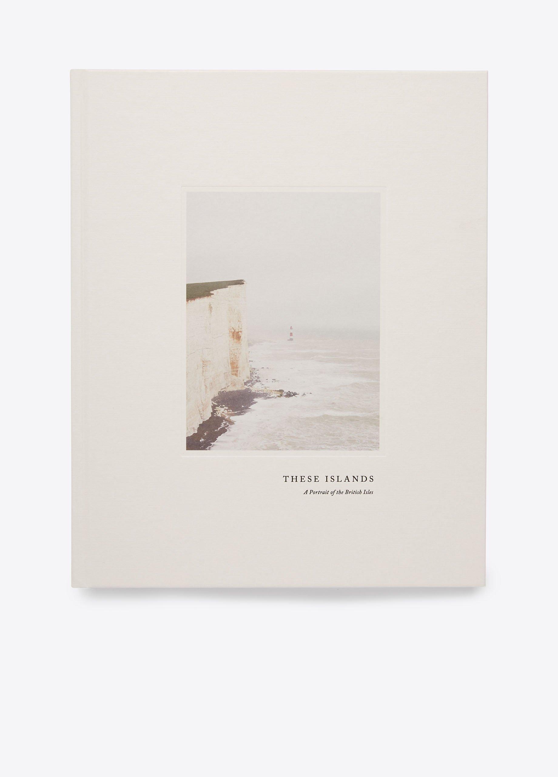 アート・デザイン・音楽 These Islands CEREAL MAGAZINE アート・デザイン・音楽 These Islands CEREAL MAGAZINE