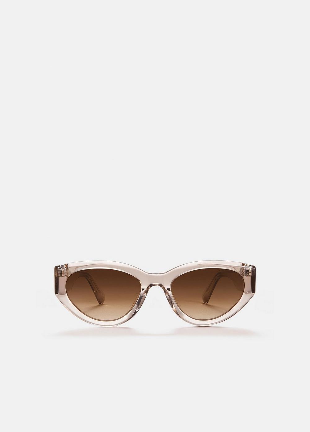 Chimi 06 Sunglasses, White Vince