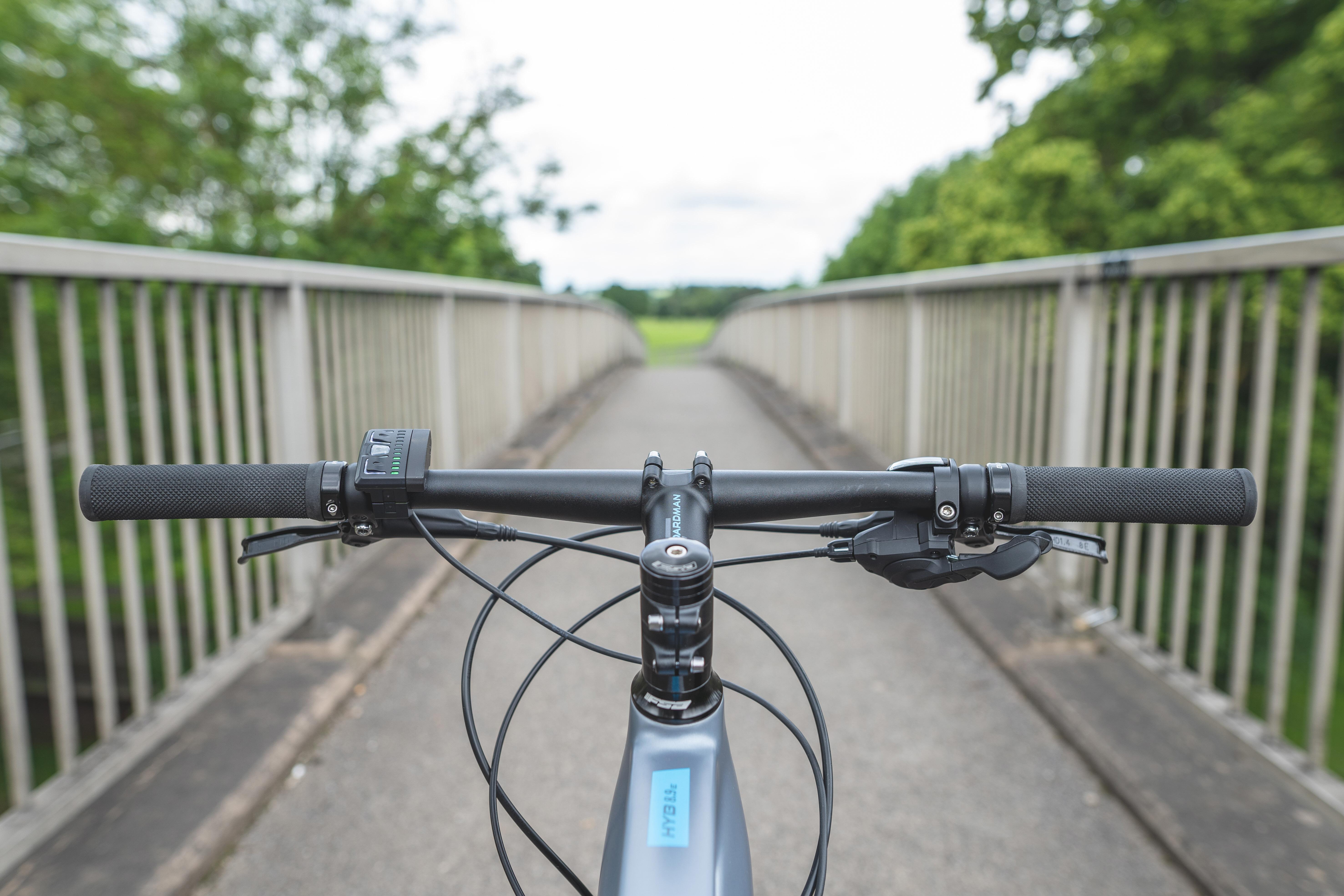 boardman electric bike halfords