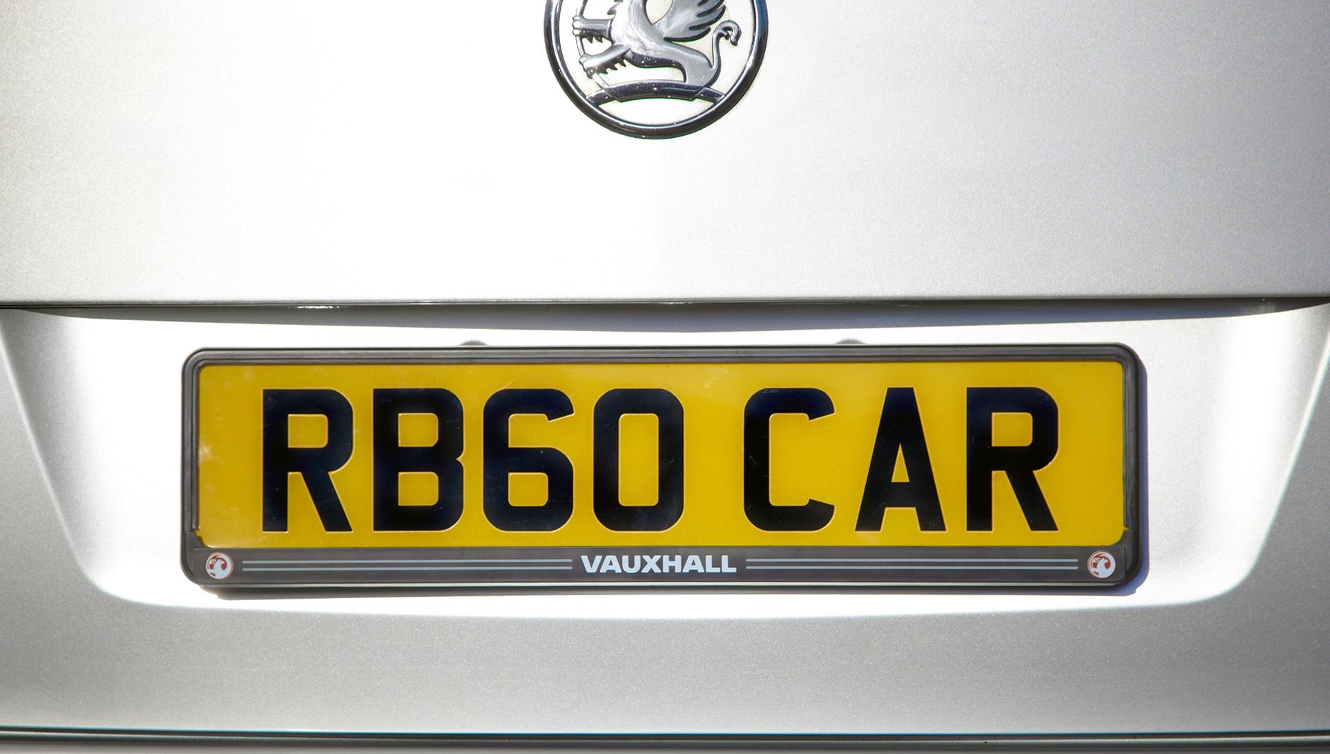 halfords chrome number plate surround