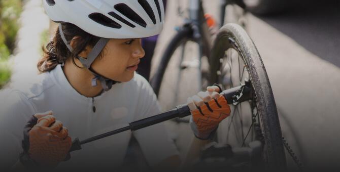 Must-have Bike Accessories For Your Cycling Day Trips