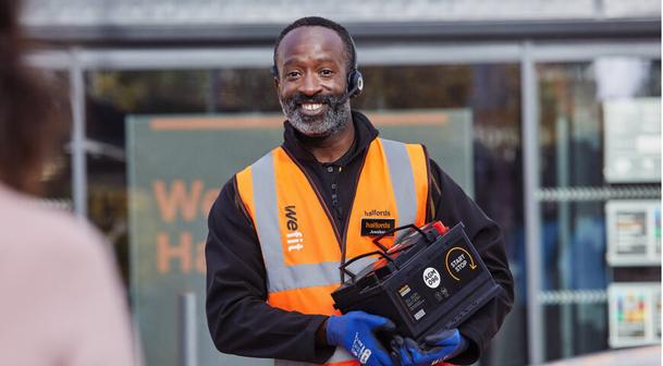 Halfords Advanced Batteries product image