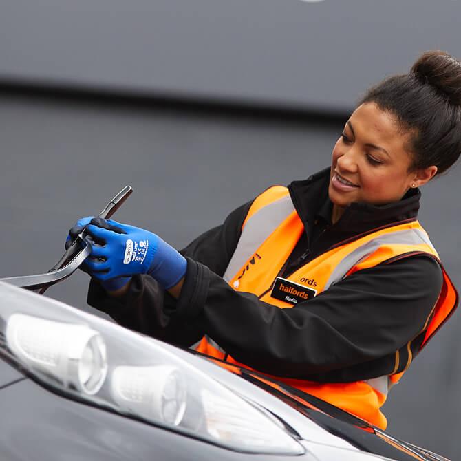 Wiper blade replacement
