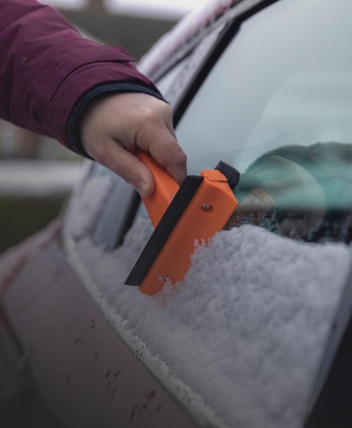 Shop De-icers & Scrapers