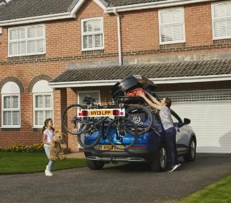 Peugeot 3008 store roof bars halfords