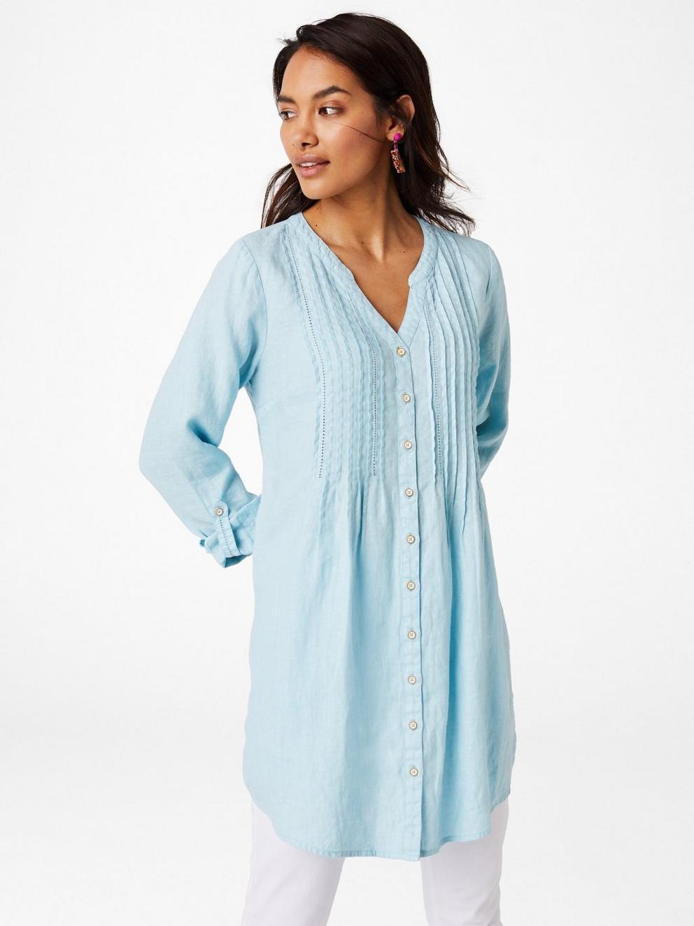 Hula Textured Jersey Tunic Top in ORLEANS BLUE PRINT - MODEL FRONT