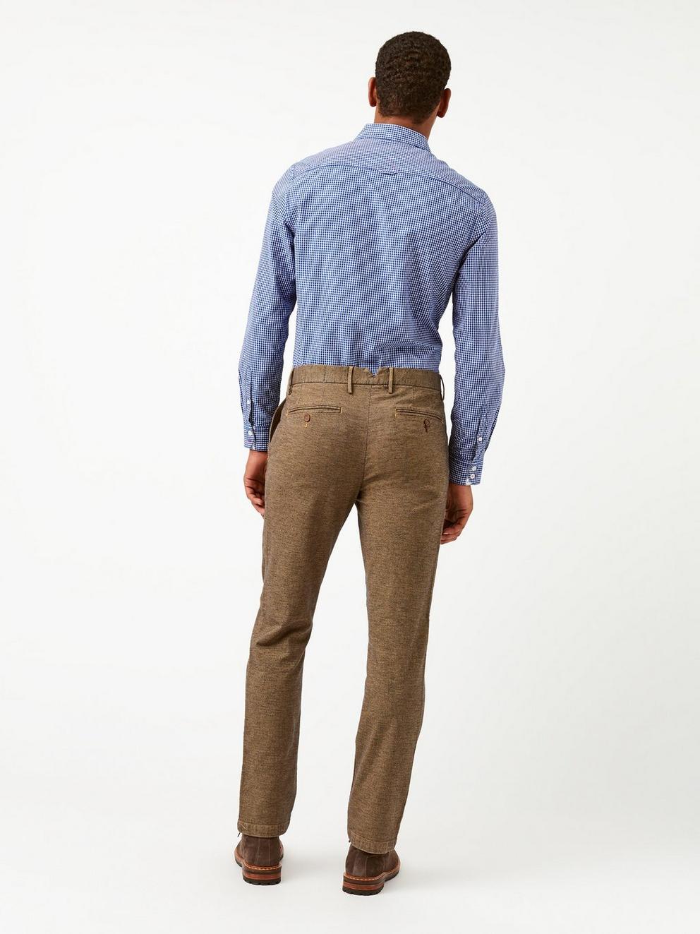 Glissade Trousers in GOLD - MODEL BACK