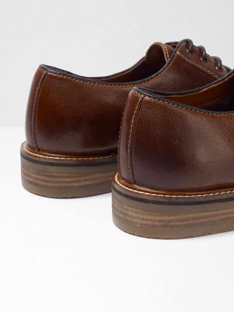 Toby Derby Shoe in CHESTNUT - FLAT FRONT