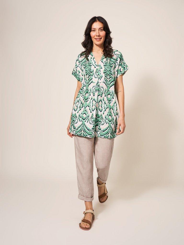 Whistler Jersey Tunic in KIWI GREEN PRINT - LIFESTYLE