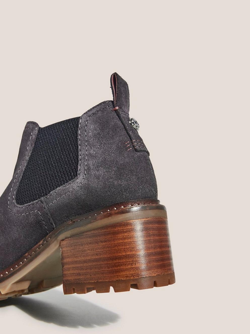 Leah Chelsea Boot in GREY - FLAT BACK