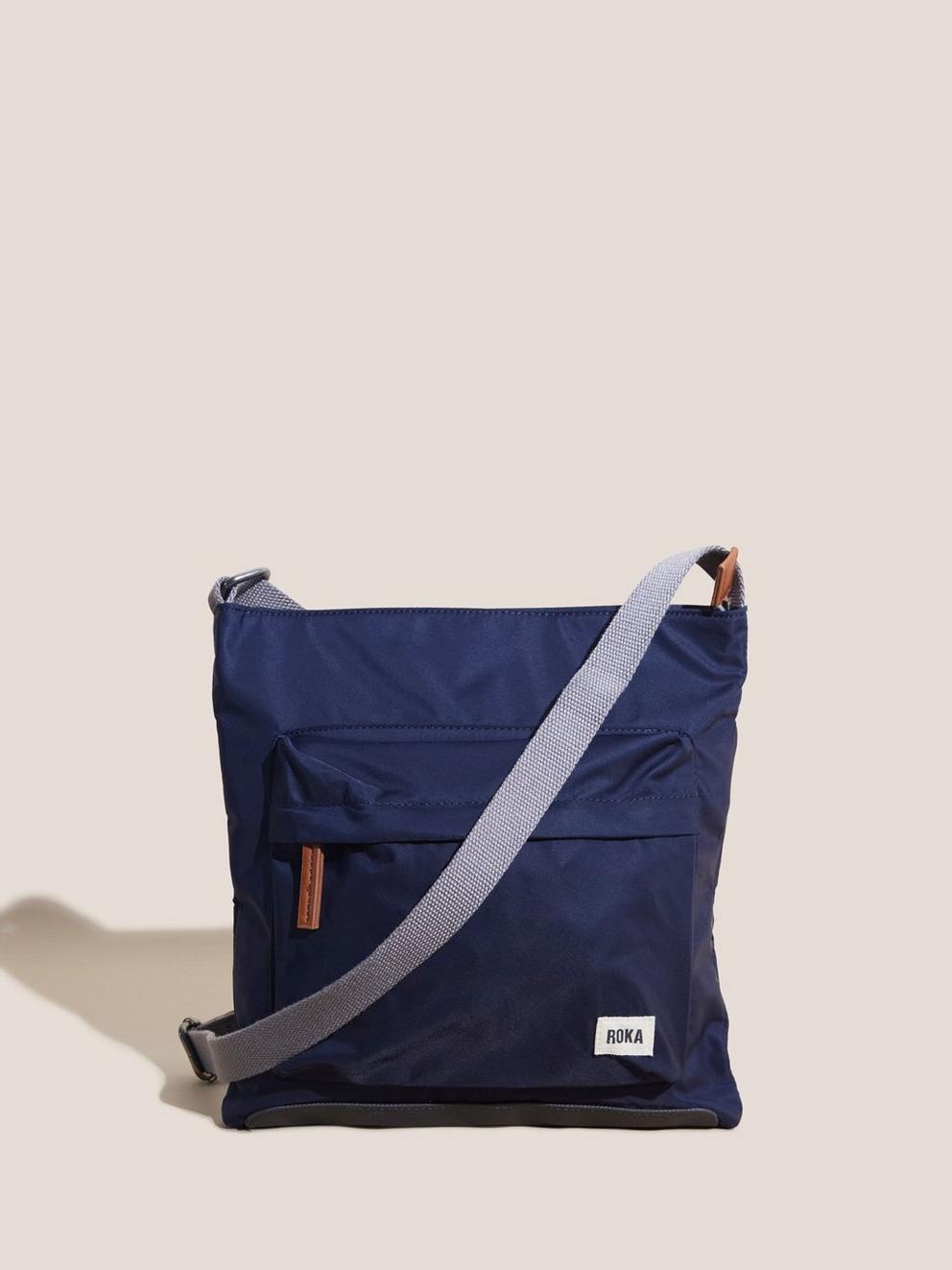 Bailey Zip Hobo Bag in NAVY - MODEL FRONT