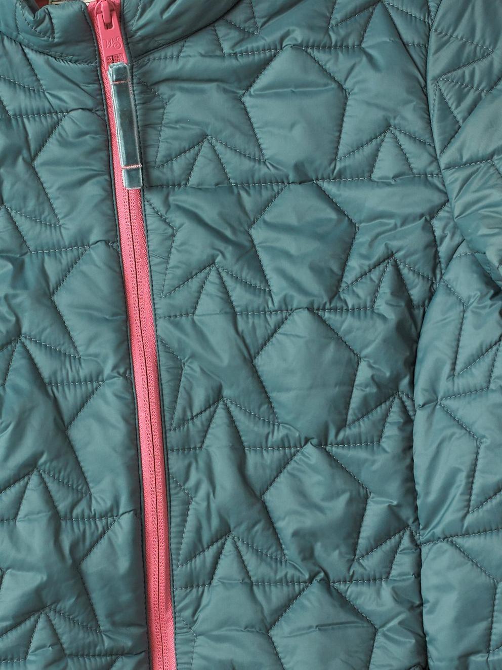 Dallington Star Quilted Jacket in GREEN - FLAT DETAIL