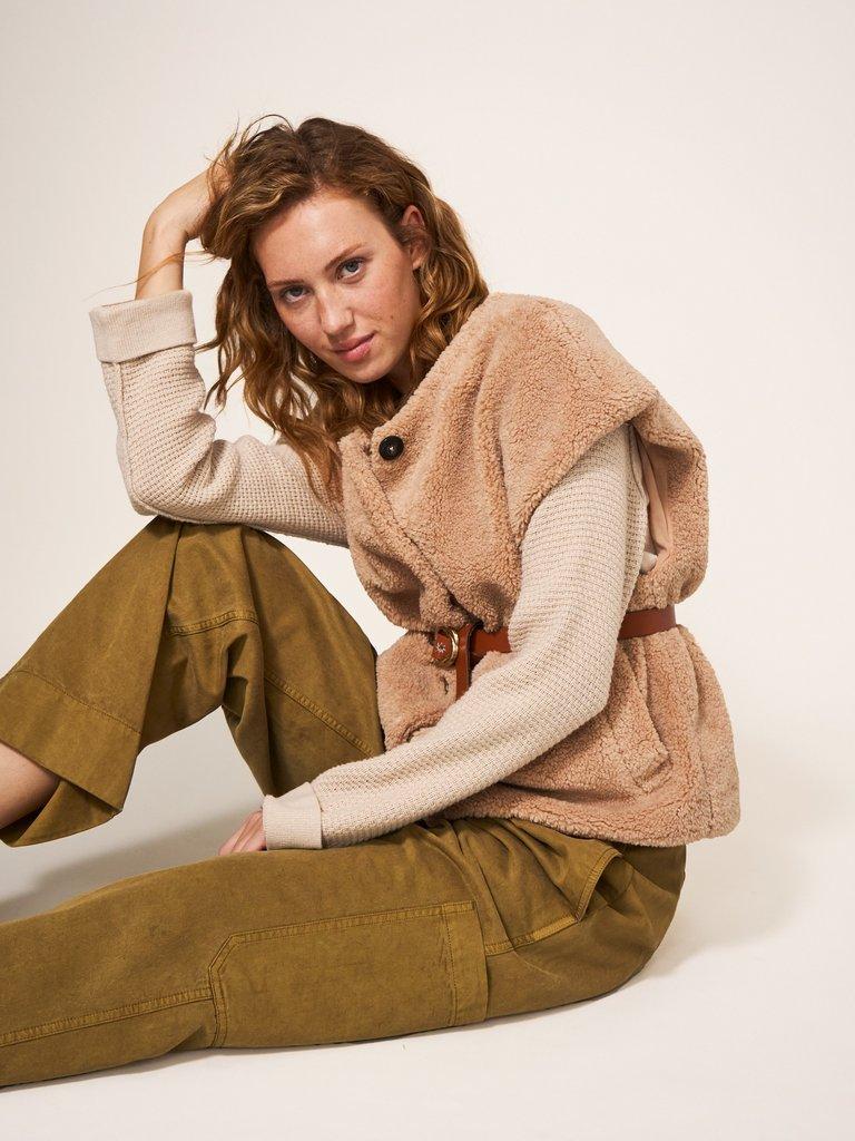 Alpine Jumper in OATMEAL - LIFESTYLE