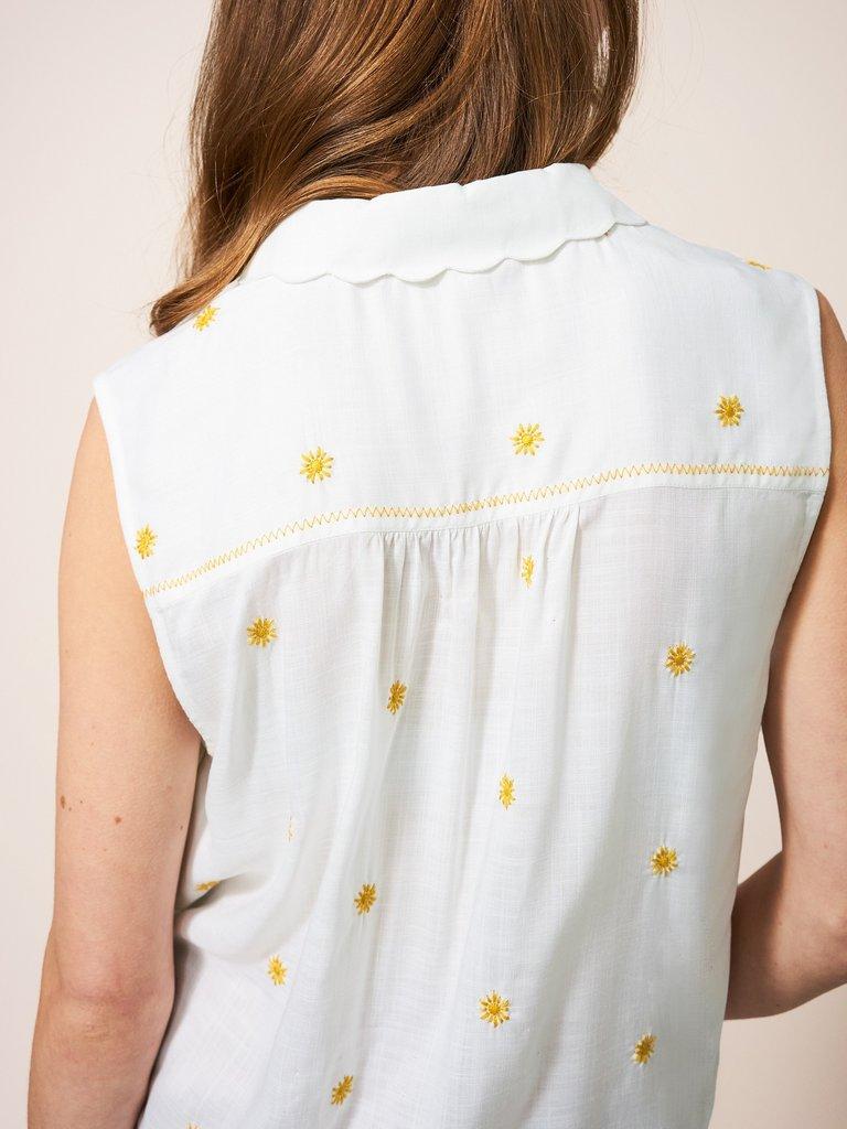 Eccles Embroidered Shirt in WHITE PLAIN - MODEL DETAIL