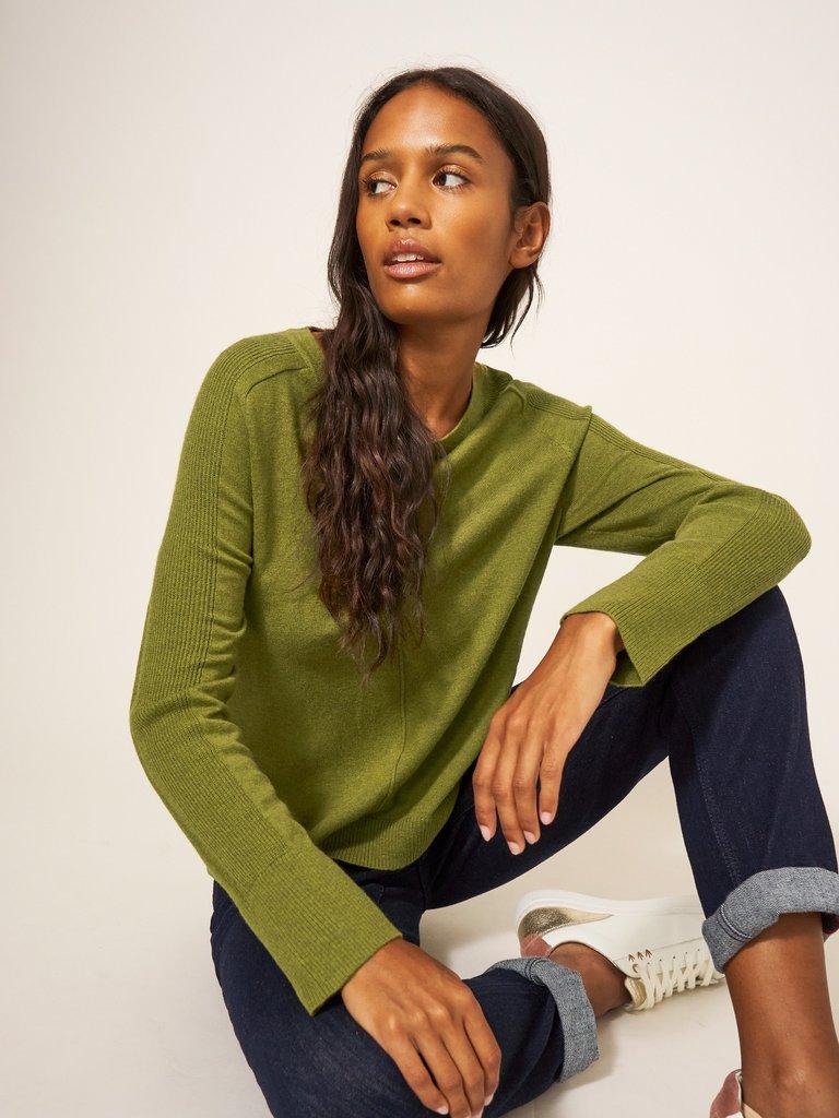 Albie Jumper in PERIDOT GREEN PLAIN - LIFESTYLE