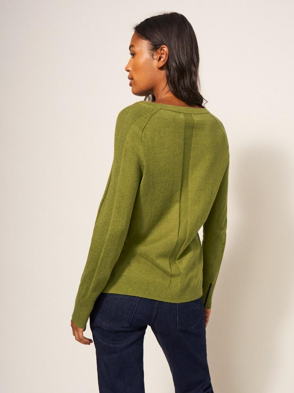 Albie Jumper in PERIDOT GREEN PLAIN - MODEL BACK