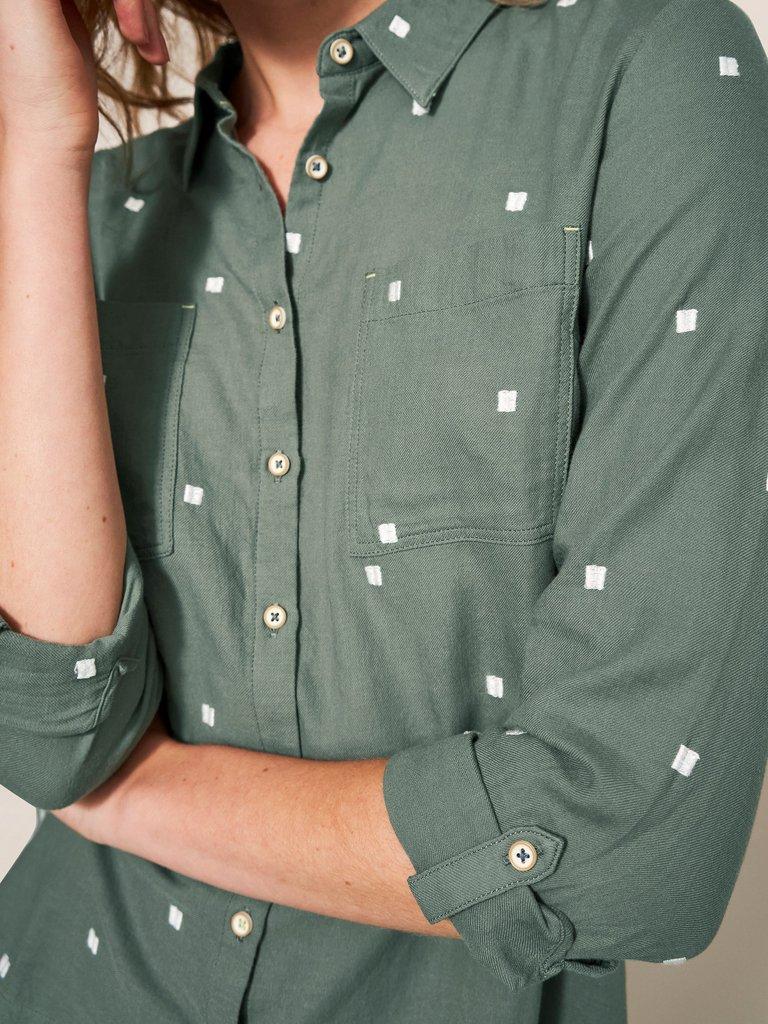 Marigold Dream Jersey Shirt in IVY GREEN PLAIN - MODEL DETAIL