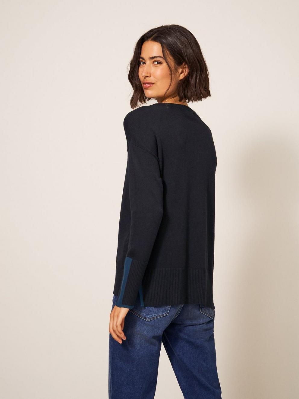 Scandi Jumper in NAVY - MODEL BACK