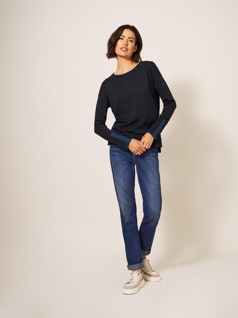 Scandi Jumper in NAVY - MODEL FRONT