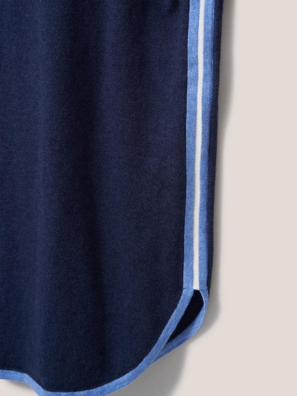 Promenade Cotton Jumper in NAVY PLAIN - FLAT DETAIL