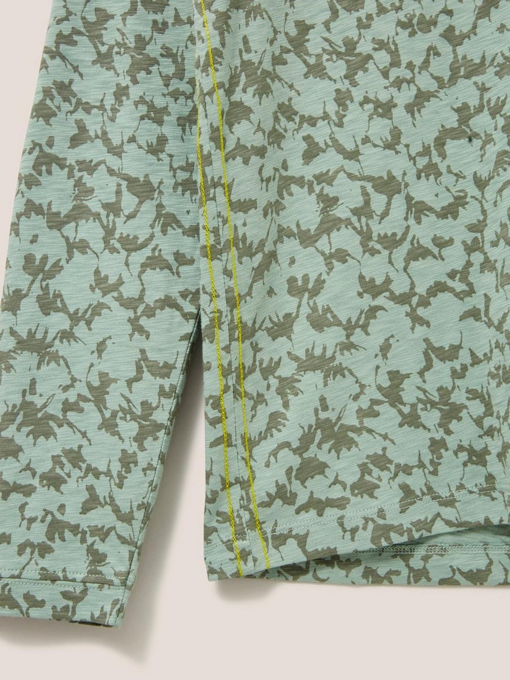 Delilah Jersey Shirt in IVY GREEN PRINT - FLAT DETAIL