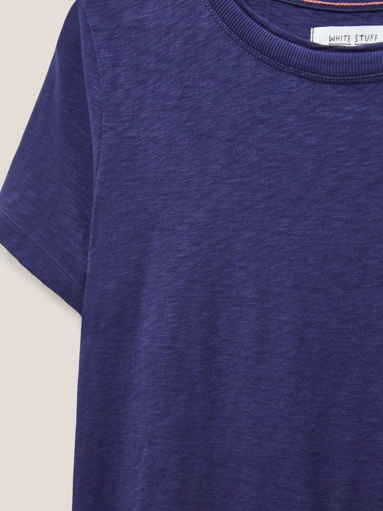 Essence Organic Cotton Tee in NAVY PLAIN - FLAT DETAIL