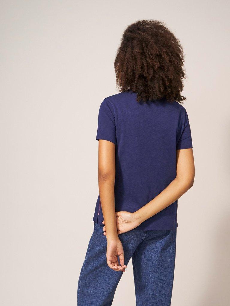 Essence Organic Cotton Tee in NAVY PLAIN - MODEL BACK