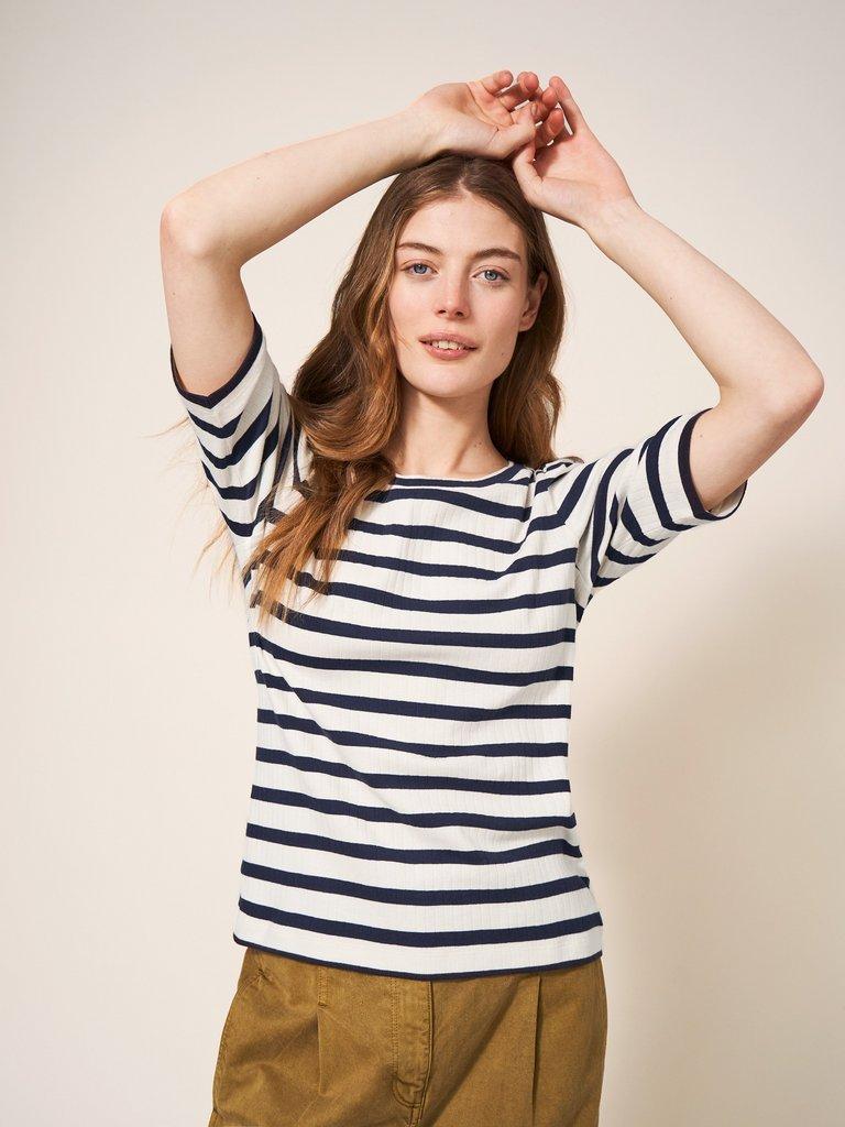 Essence Organic Cotton Tee in NAVY STRIPE - LIFESTYLE