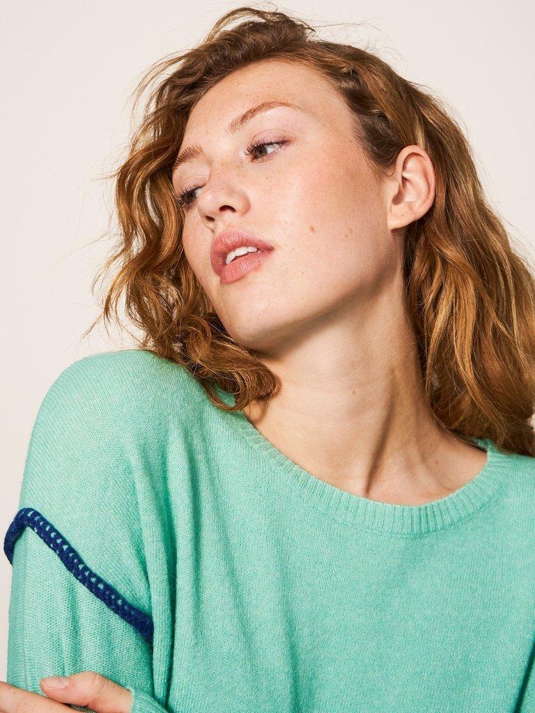 Pomme Jumper in SEAFOAM GREEN PLAIN - MODEL DETAIL