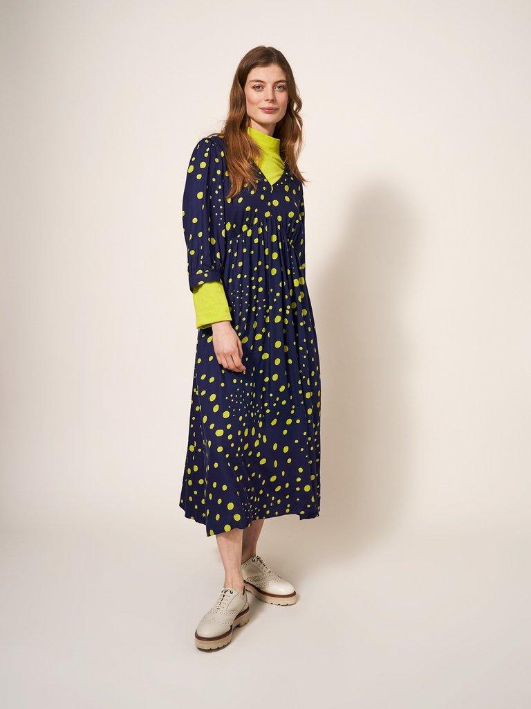 Albie Dress in KIWI GREEN PRINT - MODEL FRONT