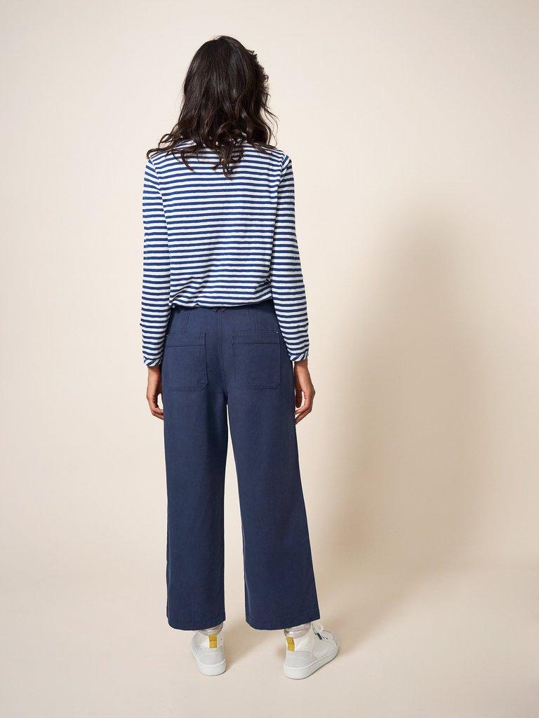 Maison Linen Trouser in TRUE NAVY PLAIN - MODEL BACK