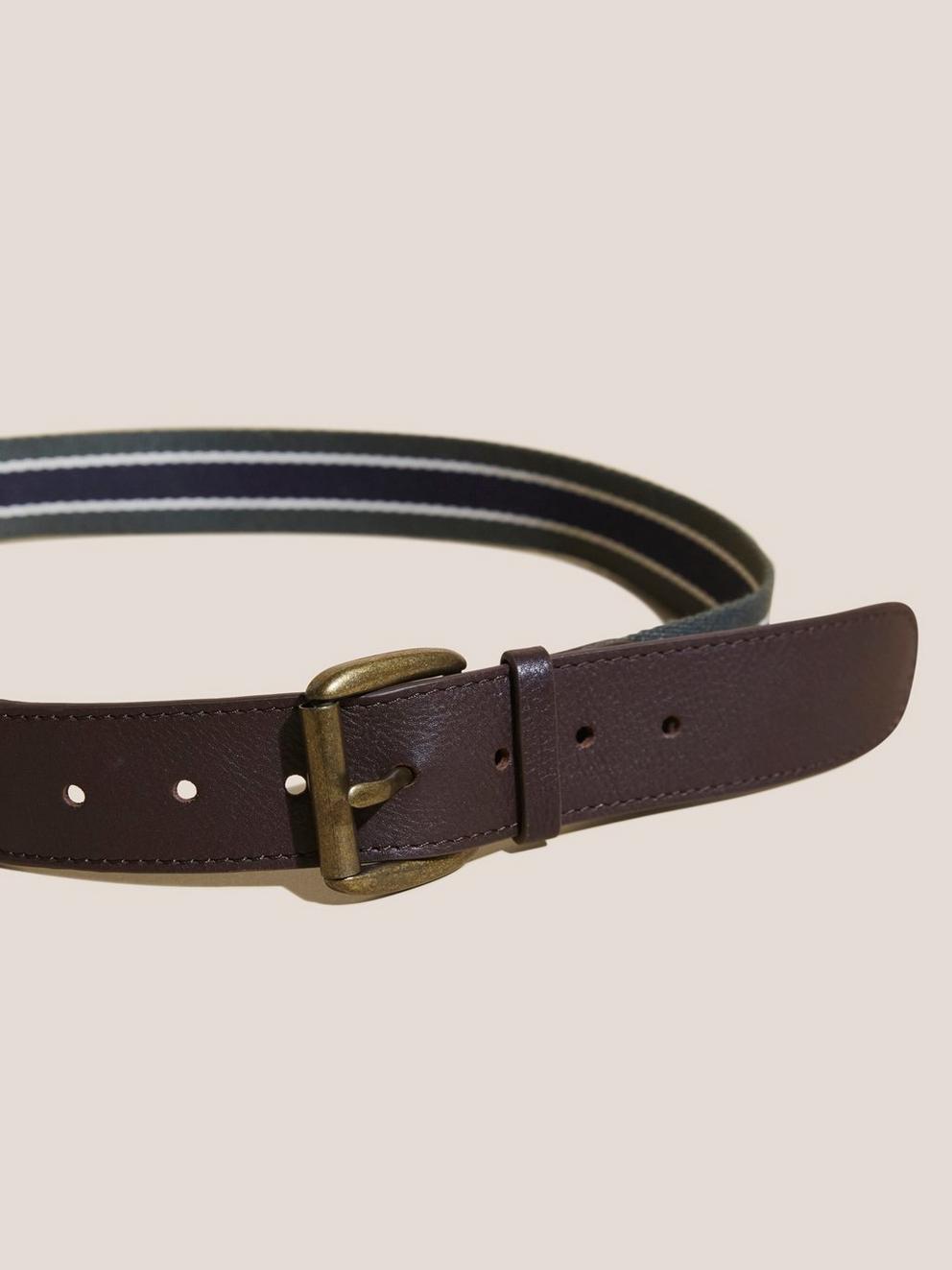 Oscar Braided Belt in NAVY - FLAT DETAIL