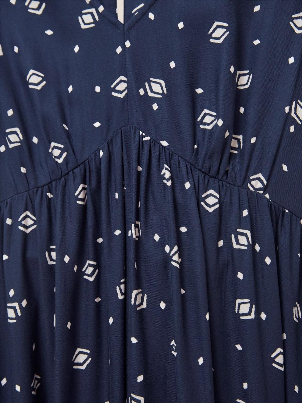 Take A Flight Dress in NAVY PRINT - FLAT DETAIL