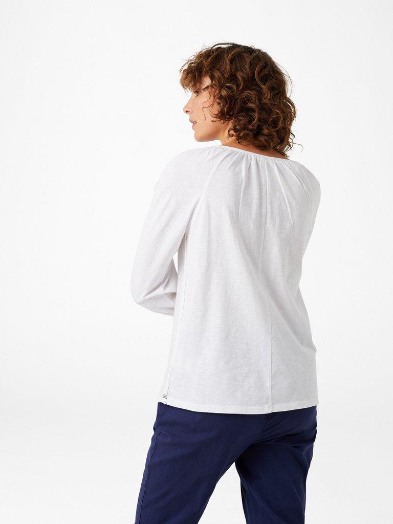 Sundance Jersey Top in WHITE PLAIN - MODEL BACK