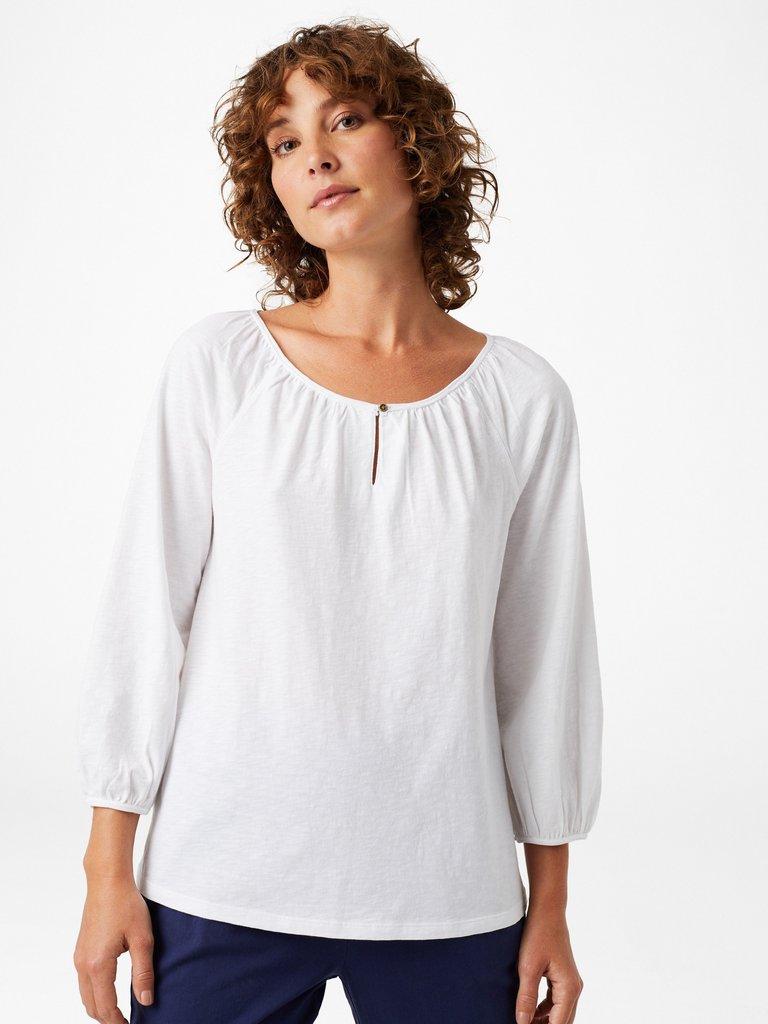 Sundance Jersey Top in WHITE PLAIN - MODEL DETAIL