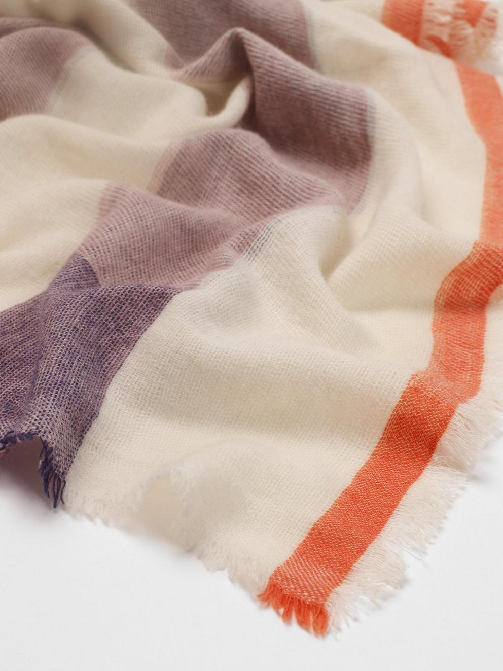 Casual Midweight Scarf in MULTI - FLAT DETAIL