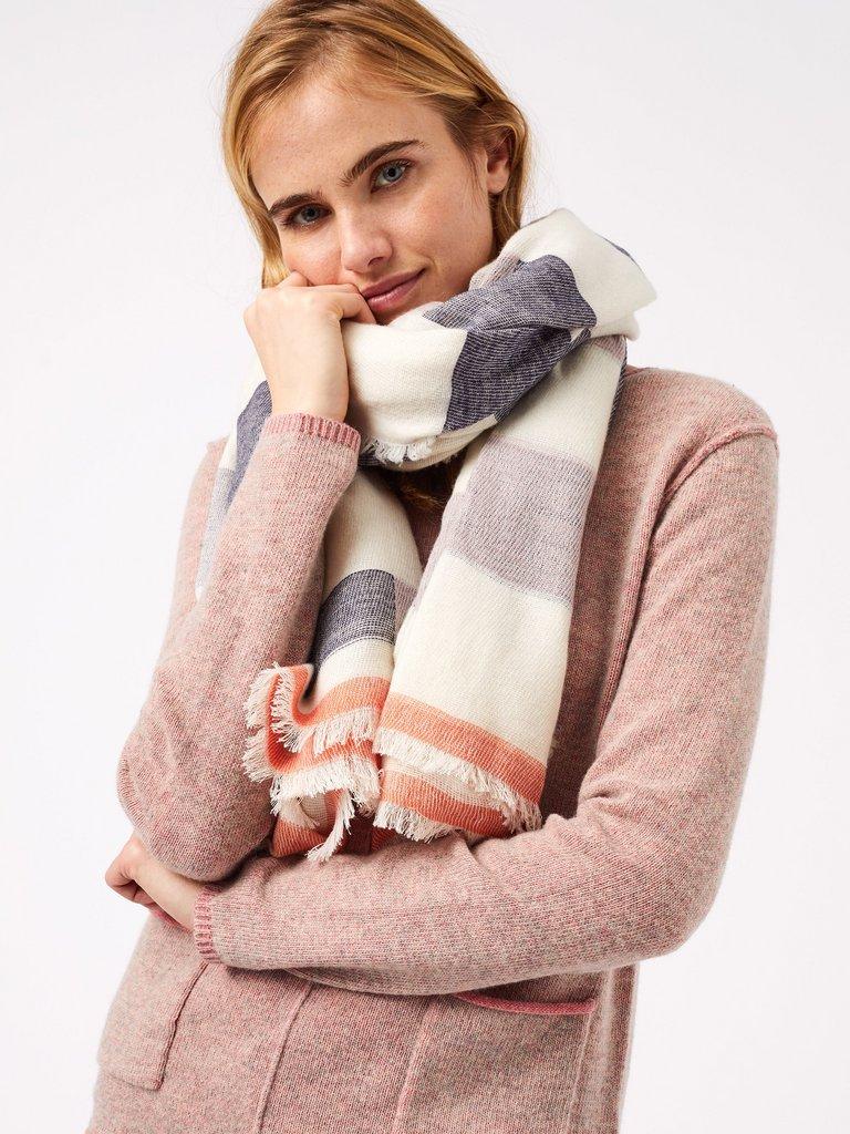 Casual Midweight Scarf in MULTI - MODEL FRONT