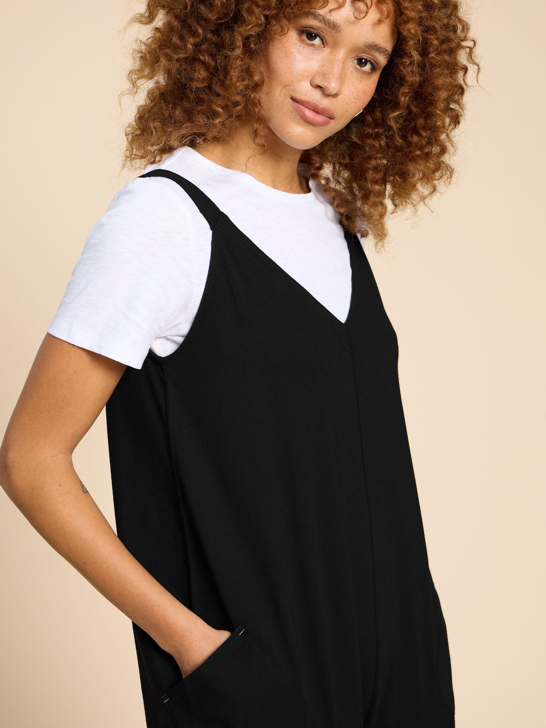 Selina Jersey Jumpsuit in PURE BLK - MODEL DETAIL